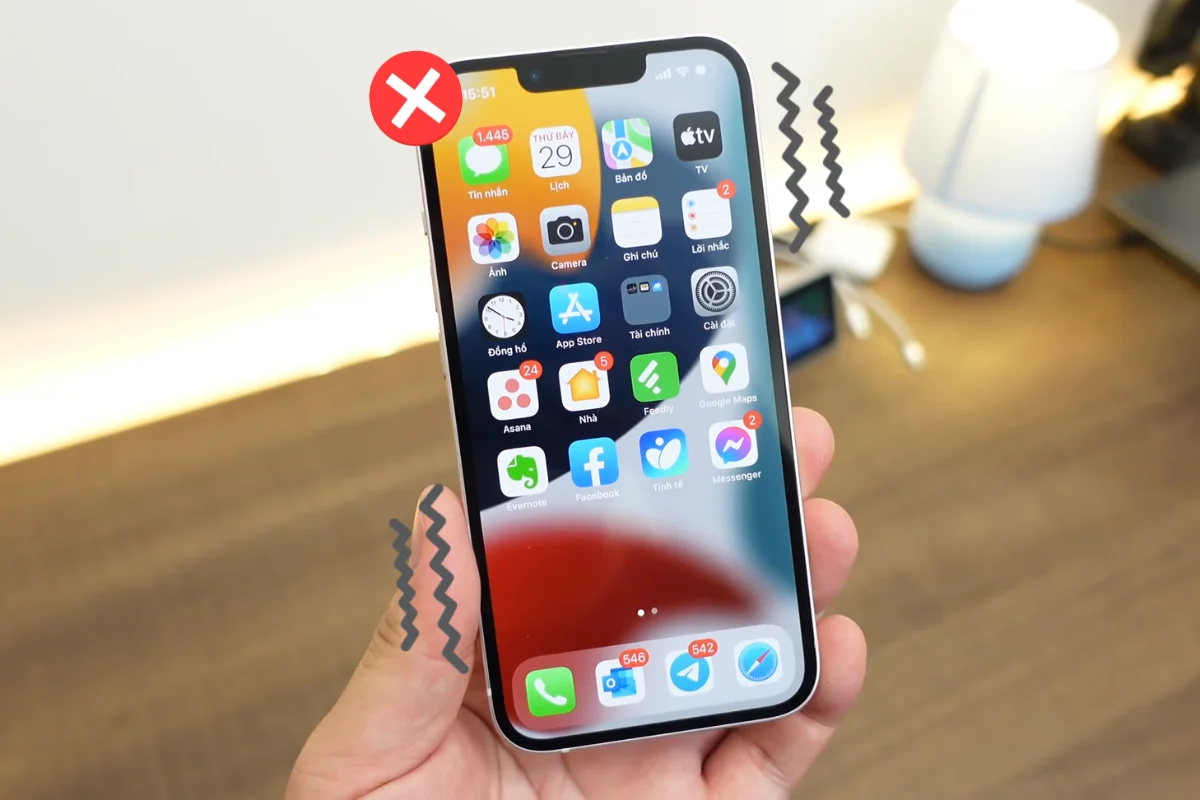 Nguyên nhân nào gây hỏng rung iPhone 13