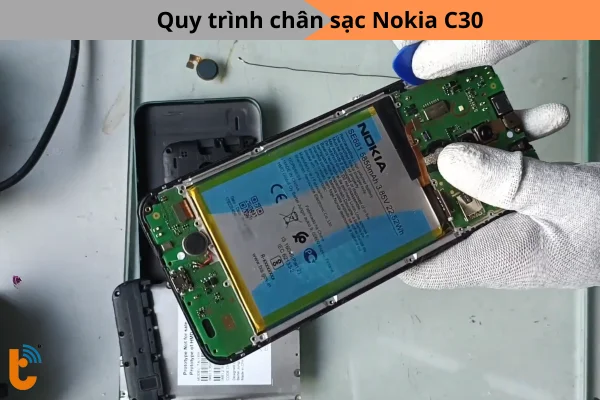quy-trinh-thay-chan-sac-nokia-c30-tai-thanh-trung-mobile