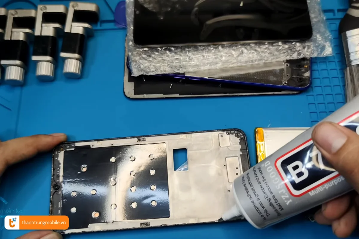 Quy trình thay màn Realme 5 Pro tại Thành Trung Mobile