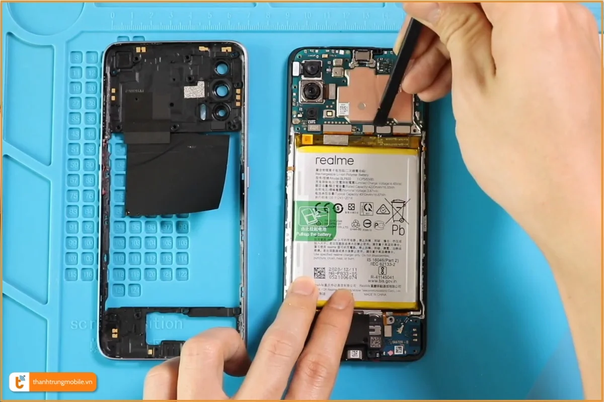 Quy trình thay pin điện thoại Realme X7