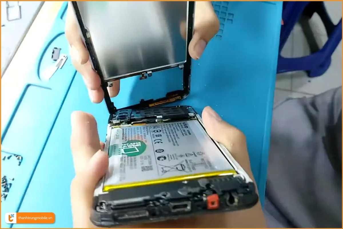 Quy trình thay vỏ điện thoại Vivo Y20