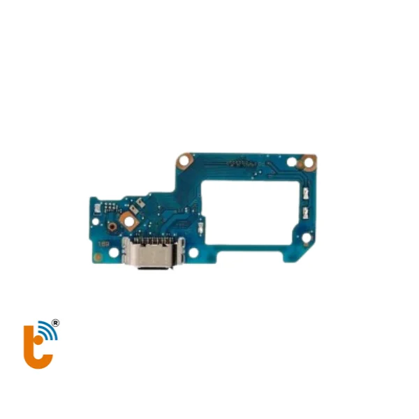 thay-chan-sac-realme-v15