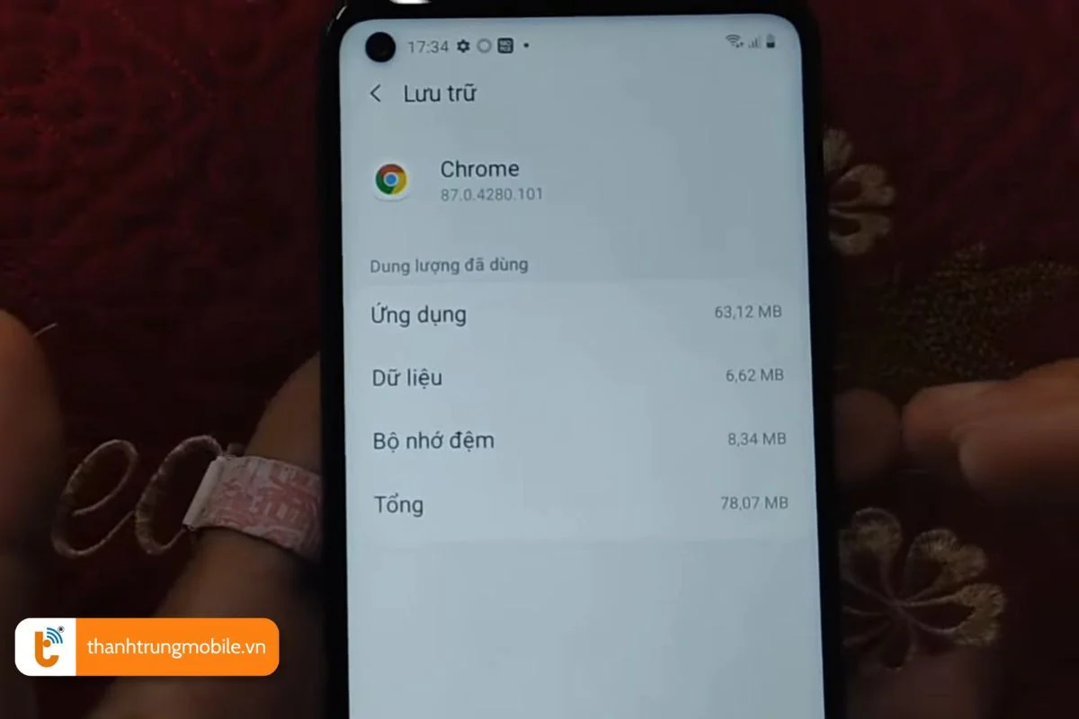 xoa du lieu va bo nho cache cua ung dung