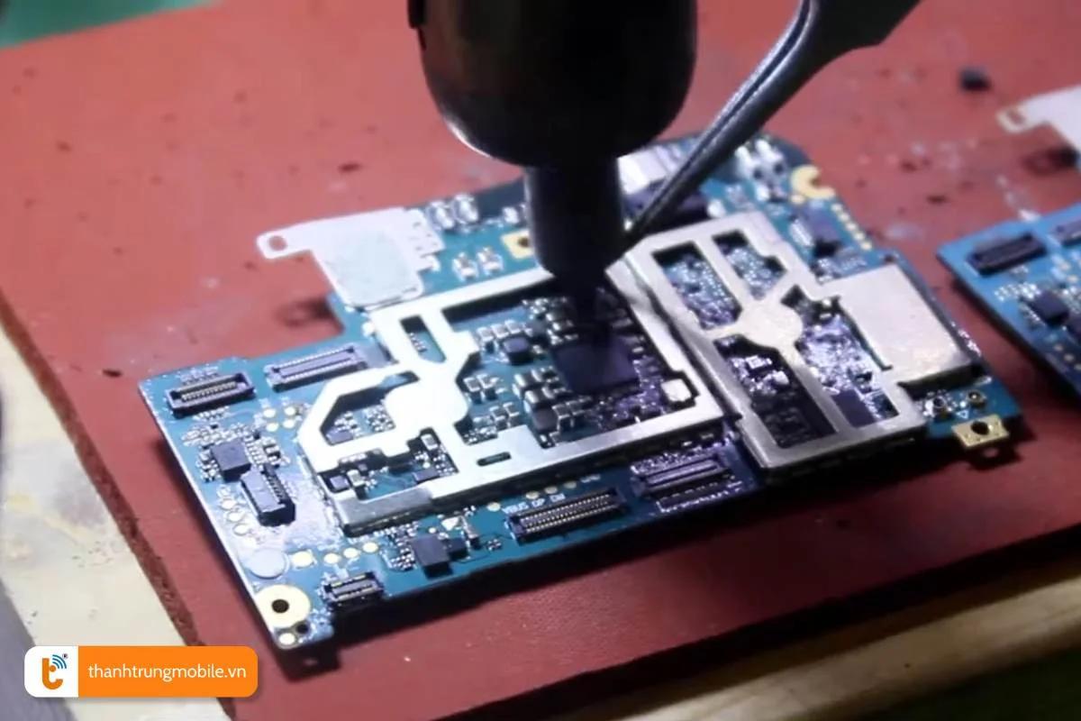 thay chip ic wifi samsung galaxy s9 s9 plus o thanh trung mobile