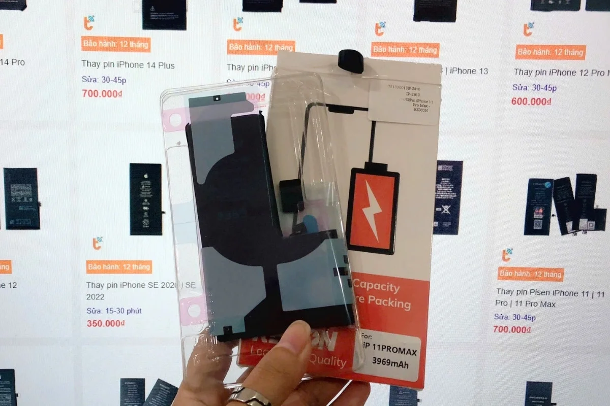 thay pin REXON iPhone 11 Pro Max