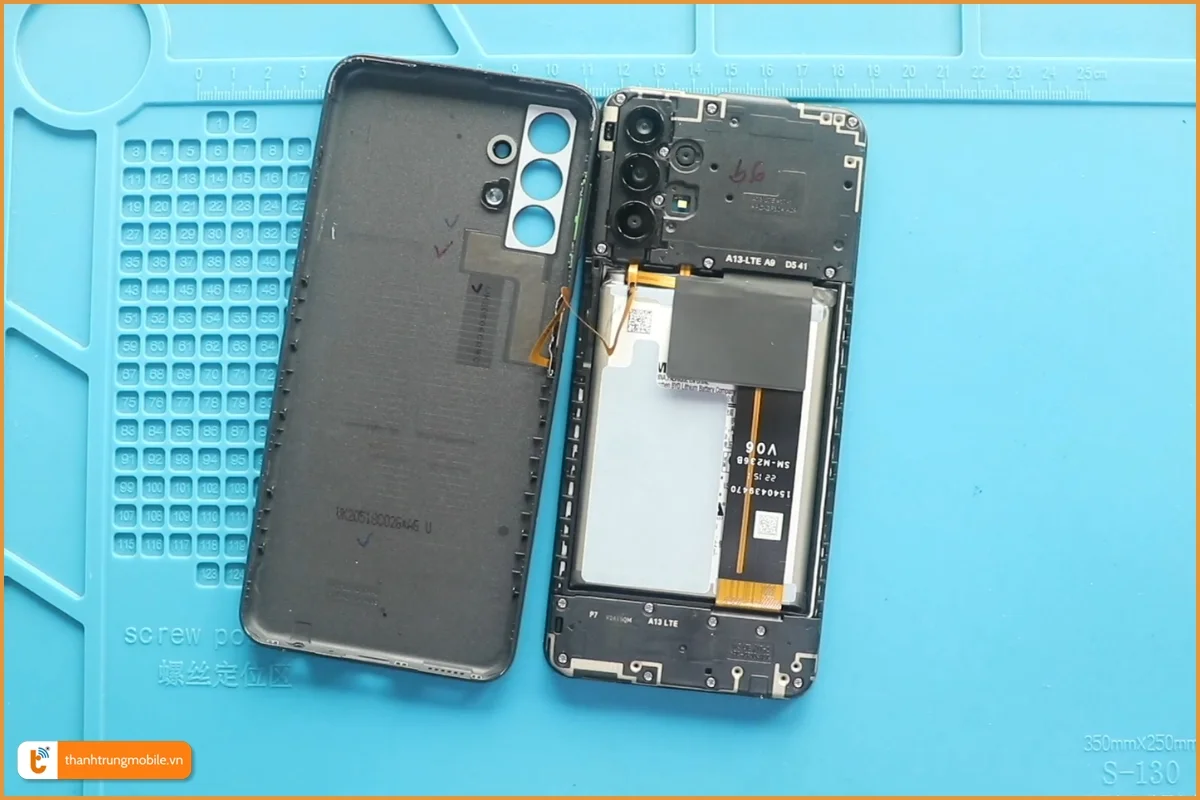 Thay Pin Samsung M13