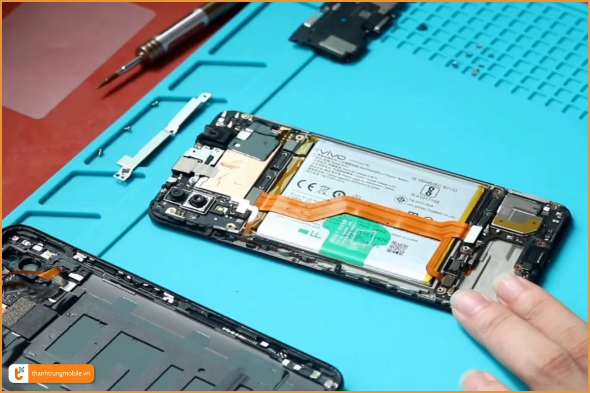Thay pin Vivo X21 chính hãng, giá rẻ