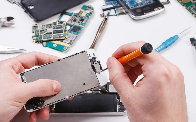 Tiem-dien-thoai-xuan-hung