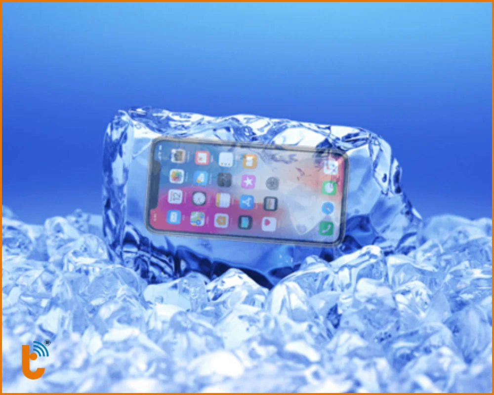 Tuyệt đối không để máy vào tủ lạnh vì lượng nước ngưng tụ sẽ làm hư hỏng màn hình OLED