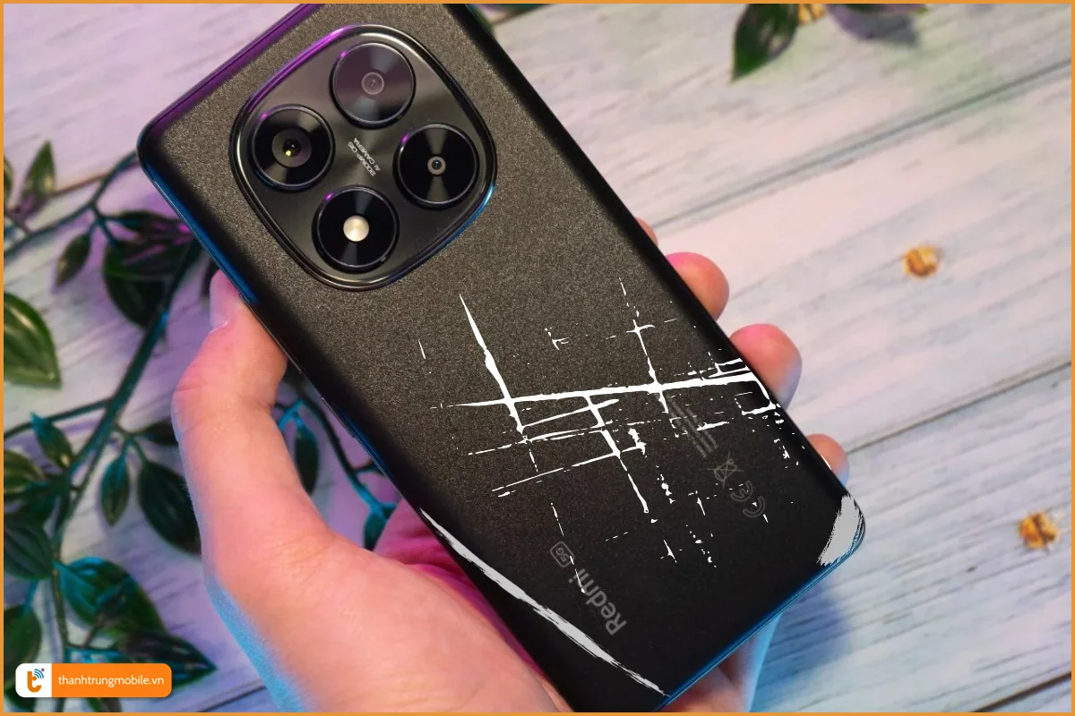 Vỏ Redmi Note 14 Pro 5G bong tróc sơn, trầy xướt cần thay mới